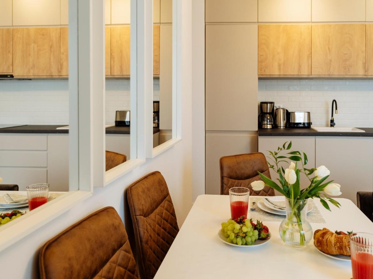 Sunny 2Br Flat - Top Location - Amazing Balcony Бухарест Экстерьер фото